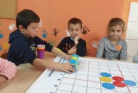 Kodujemy – zabawa z matą edukacyjną