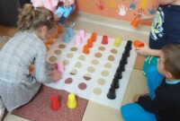 Kodujemy – zabawa z matą edukacyjną