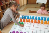 Kodujemy – zabawa z matą edukacyjną