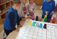 Kodujemy – zabawa z matą edukacyjną