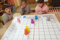 Kodujemy – zabawa z matą edukacyjną