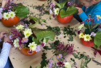 Jesienne kwiatowe kompozycje w dyni