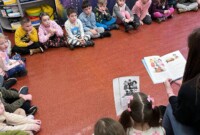 „Rodzinne czytanie” w Niezapominajkach