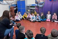 „Rodzinne czytanie” w Niezapominajkach