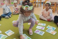 Fiołki i „dzień dinozaura”