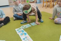 Fiołki i „dzień dinozaura”