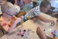 Koraliki, wyszywanie i szydełkowanie