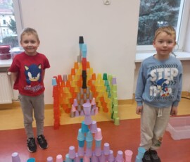 Czy te płyny się połączą?