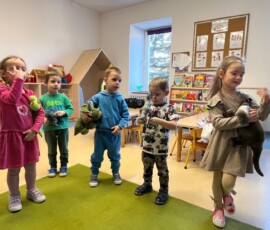 Dzień dinozaura Fiołeczków