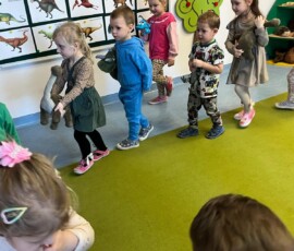 Dzień dinozaura Fiołeczków
