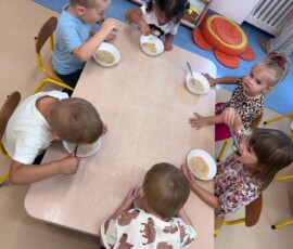 Pierwsze dni Fiołków w przedszkolu