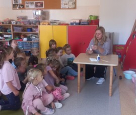 Leśne poszukiwania i eksperymenty w Niezapominajkach